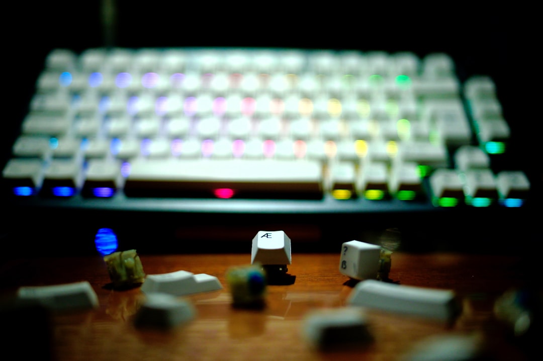 a-close-up-of-a-keyboard-and-a-computer-mouse-gv9poeny1tg